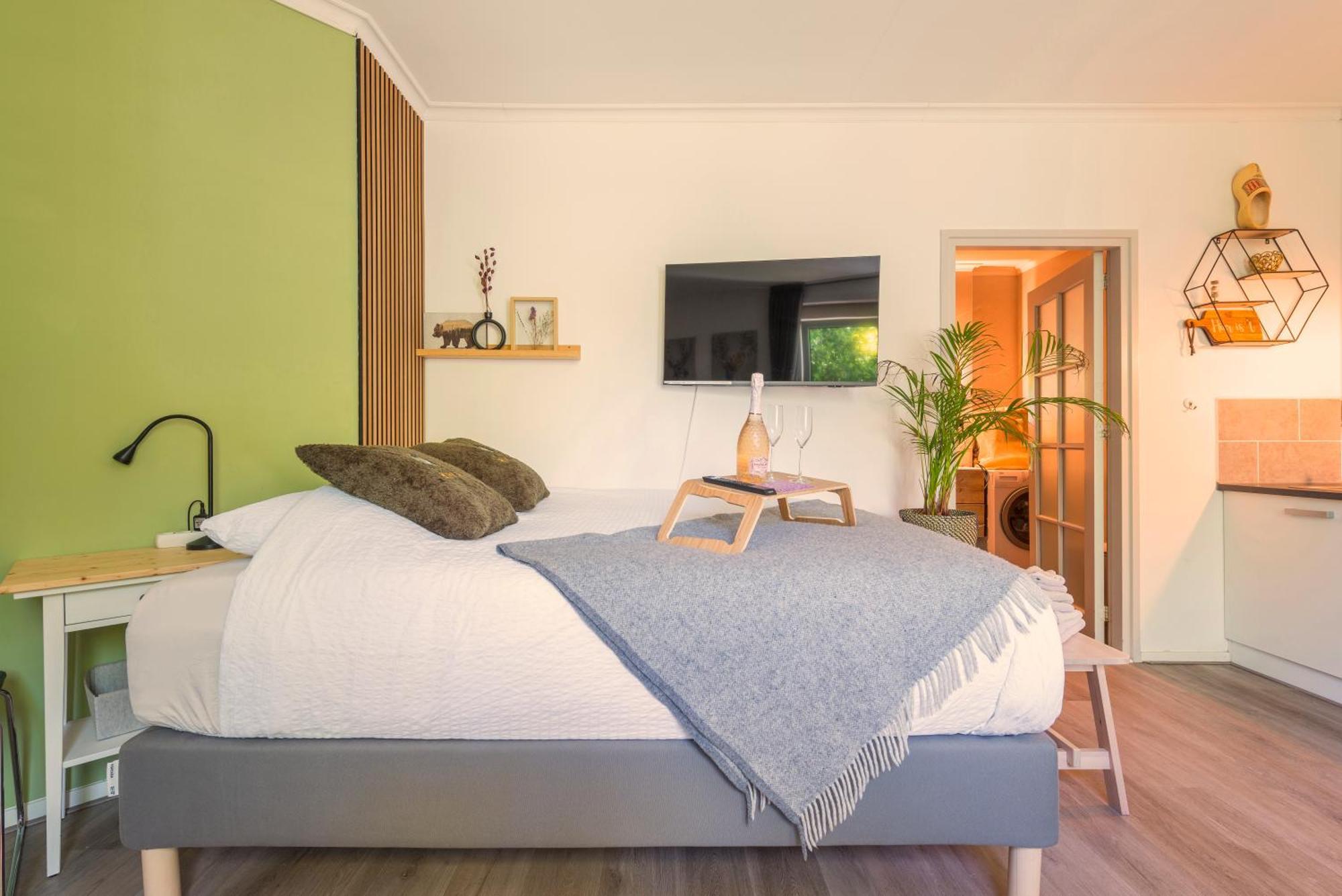 Cozy House - Leenfietsen, Eigen Keuken En Badkamer Nijmegen Kültér fotó